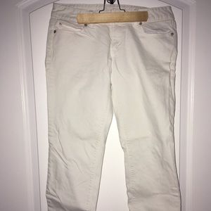 Ann Taylor loft modern white denim jean crop/Capri, size 4